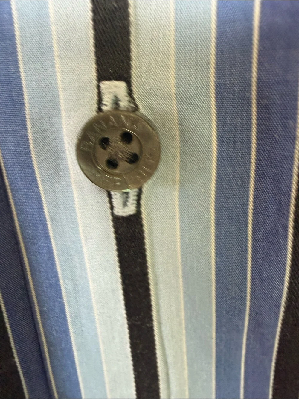 Banana Republic Men’s Blue and Black Striped Long Sleeve Button Down Shirt. XL